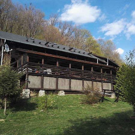 Cabana La Noi Hotel Rîşnov Exterior foto