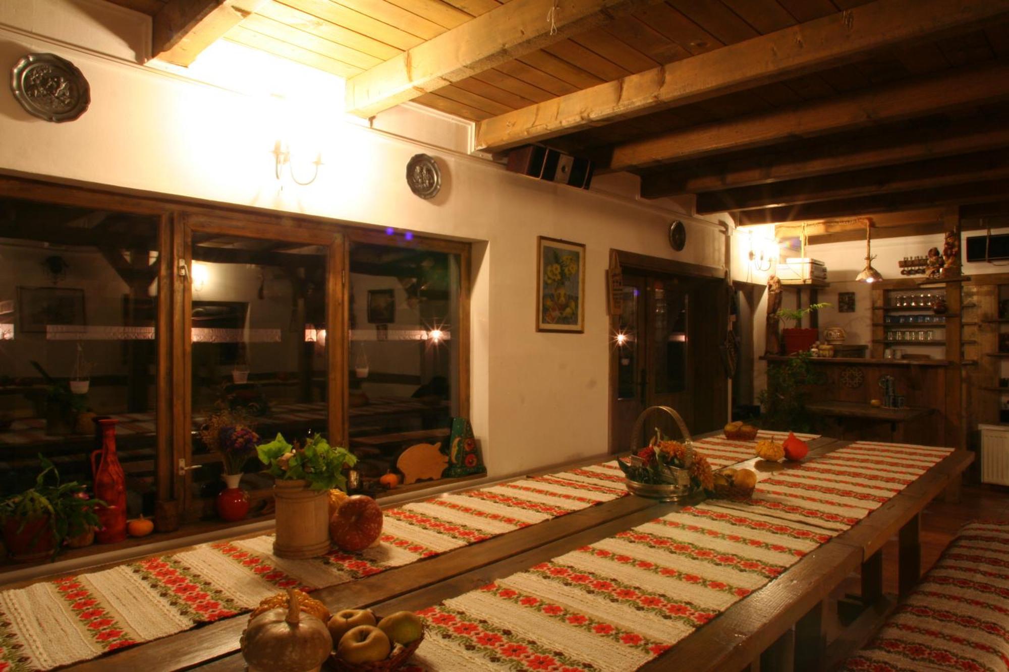 Cabana La Noi Hotel Rîşnov Exterior foto