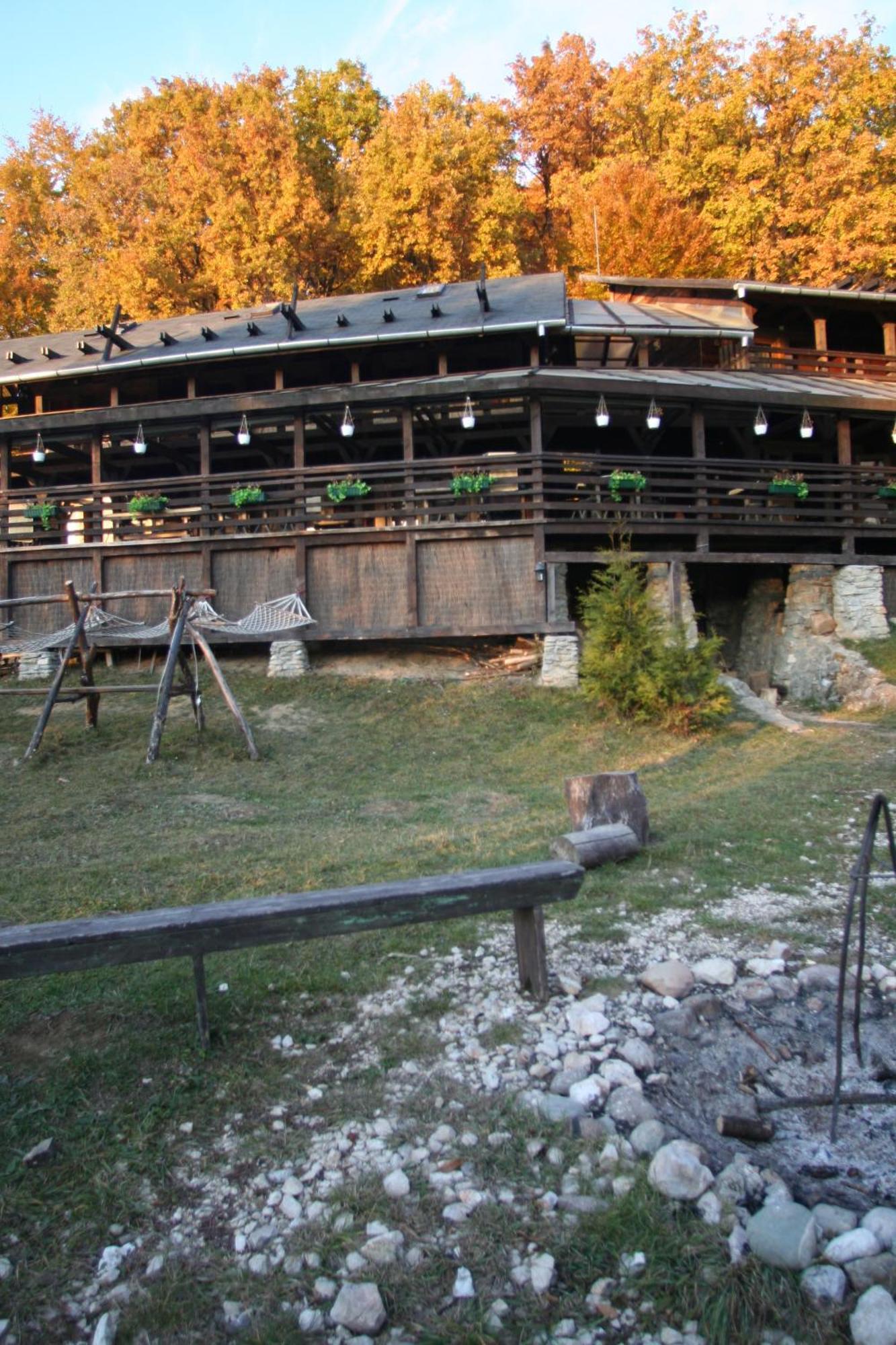 Cabana La Noi Hotel Rîşnov Exterior foto