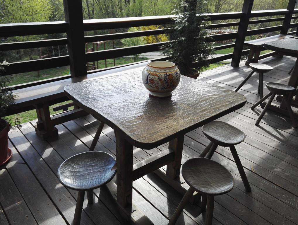 Cabana La Noi Hotel Rîşnov Exterior foto